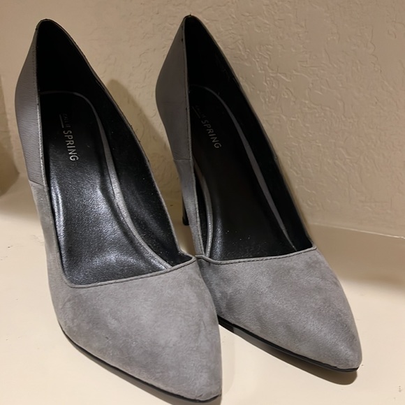 Suede - Picture 3 of 3